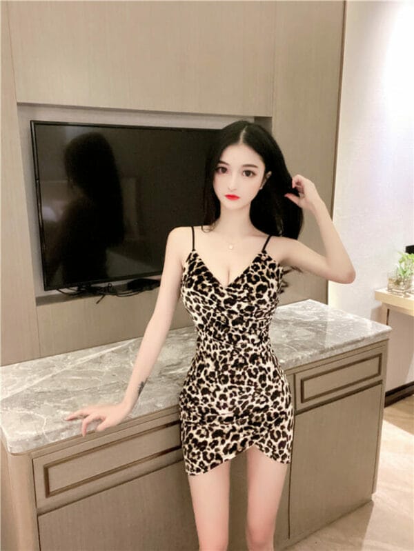 Sexy Korea Cross V-neck Leopard Straps Skinny Dress 4