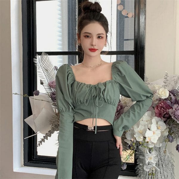 Sexy Retro Square Collar Pleated Puff Sleeve Short Blouse 3