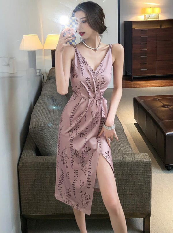 Sexy V-neck Tie Waist Flowers Straps Dress 1