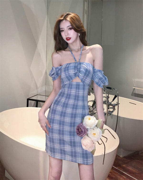 Sexy Wholesale Hollow Out Boat Neck Plaids Halter Dress 3