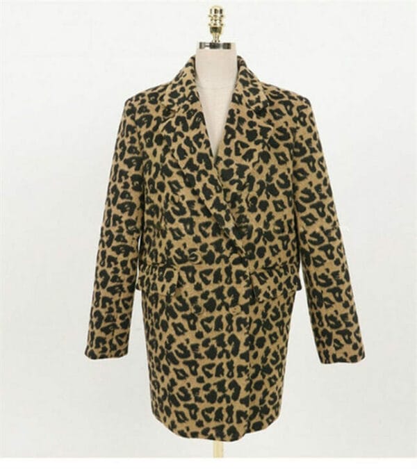 Stylish Korea Tailored Collar Leopard Wool Jacket with Short Skirt 4