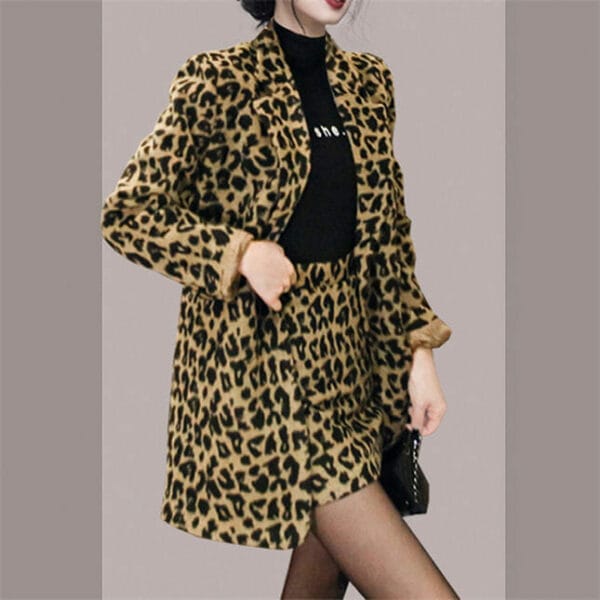 Stylish Korea Tailored Collar Leopard Wool Jacket with Short Skirt 3