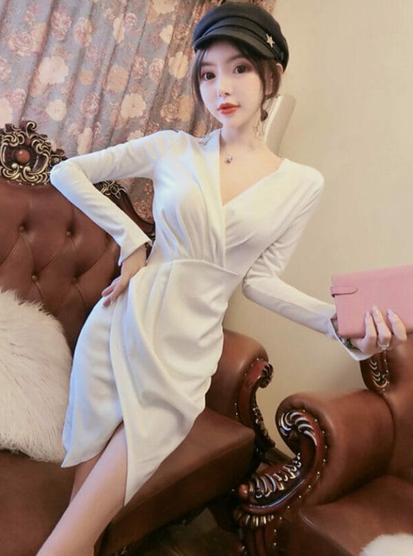 Stylish OL 2 Colors Pleated V-neck Long Sleeve Dress 1