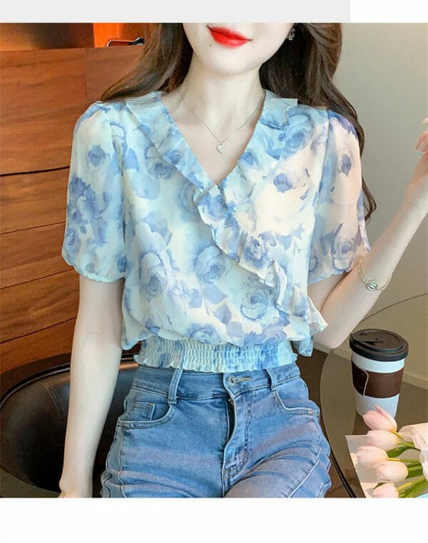 Summer Fashion Flouncing V-neck Flowers Short Blouse 4