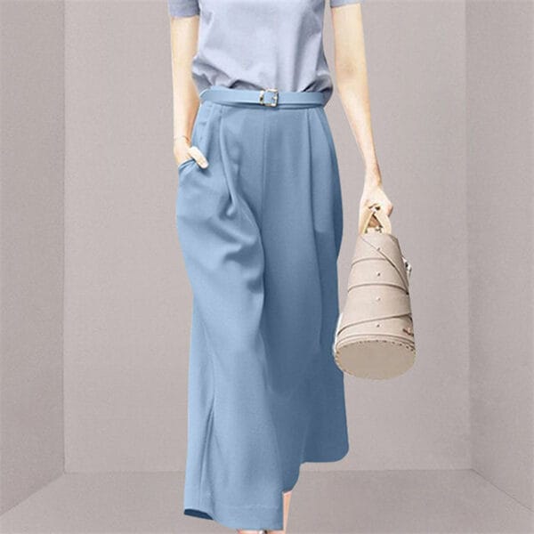 Summer New 2 Colors Loosen T-shirt with Wide-leg Cropped Pants 4