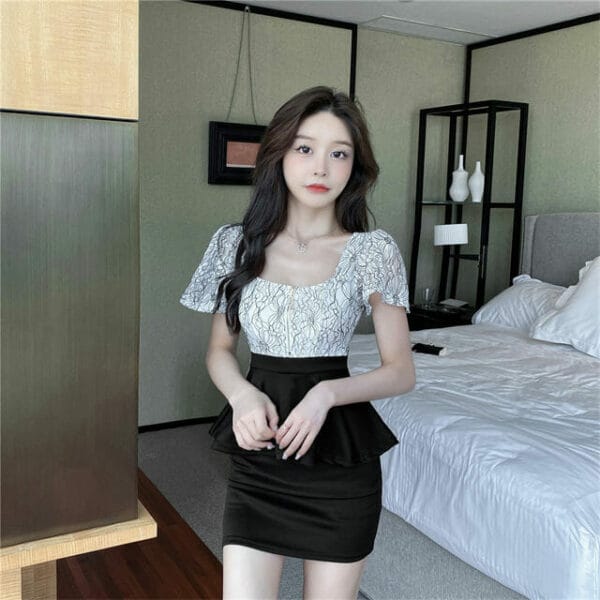 Summer New Lace Square Collar Flouncing Slim Dress 2