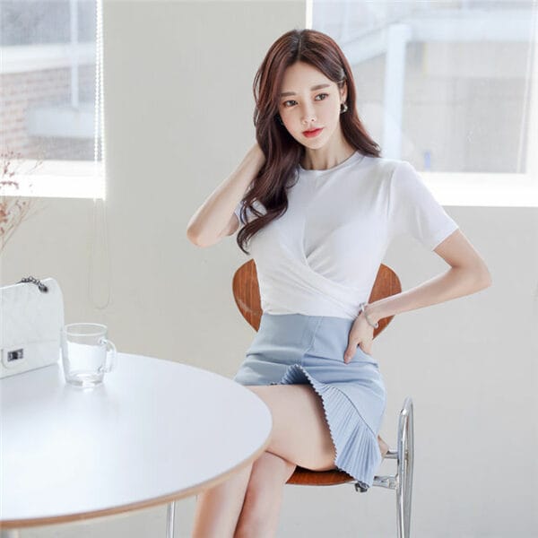 Summer New Twisted Cotton Tees with Pleated Short Skirt 3