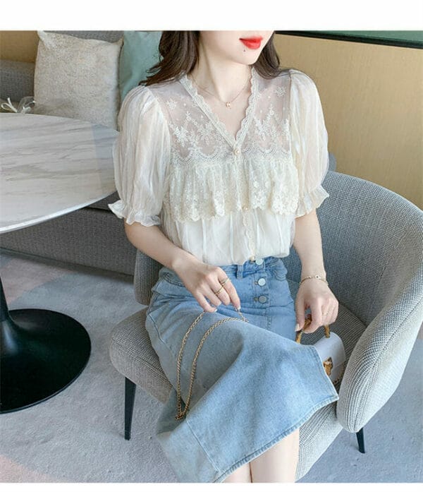 Summer New V-neck Flouncing Lace Flowers Blouse 3